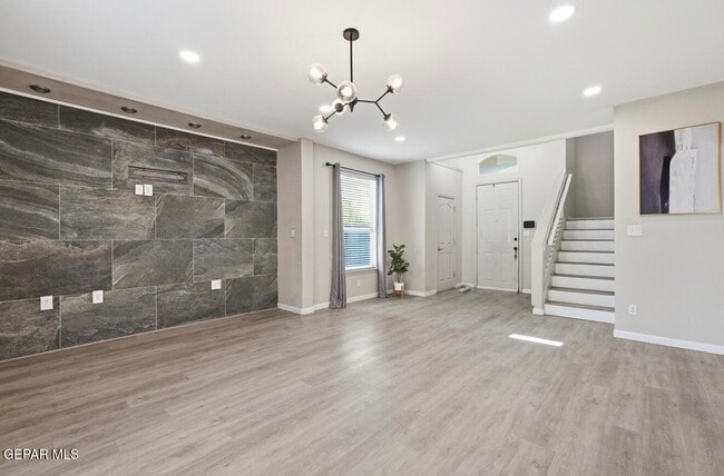 Photo - 9900 Marine Cir