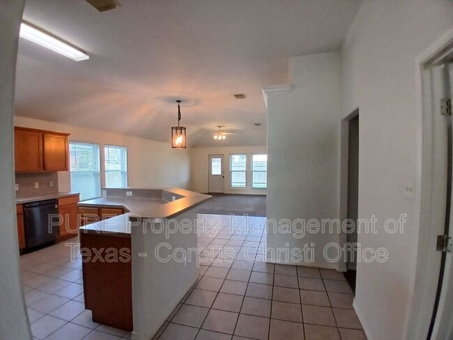 Photo - 7609 Cold Springs Dr