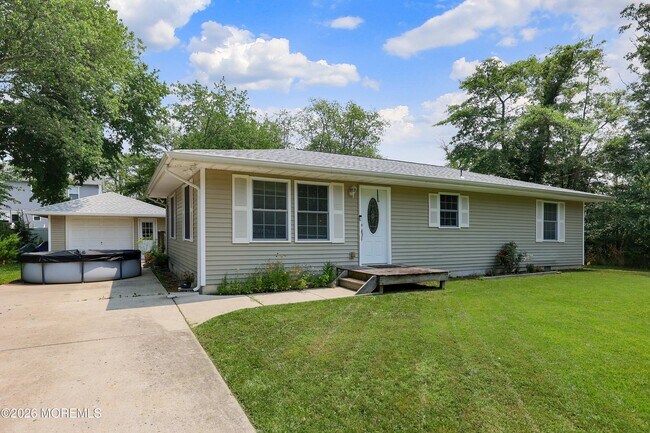Photo - 313 Oleary Ave