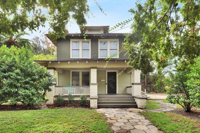 Building Photo - 2678 Post St