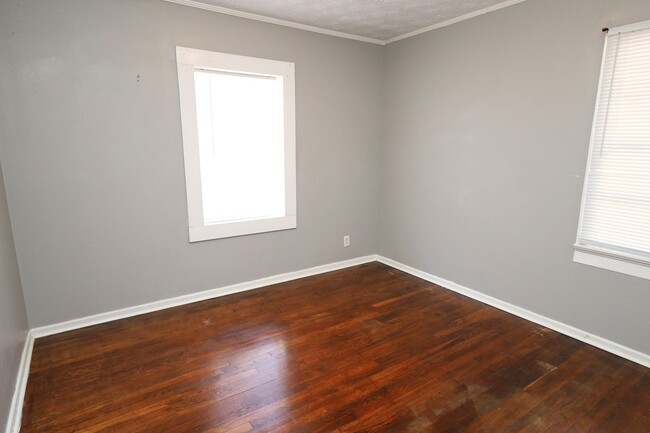 Photo - 1807 Charlton St House