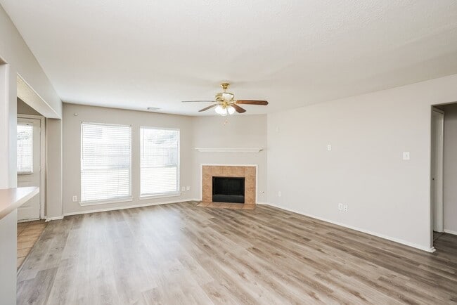 Photo - 12910 Hunters Field Ln