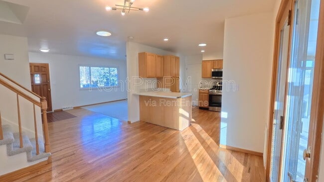 Photo - 1028 Skyline Dr