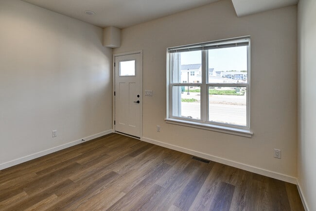 4881 Lacy Rd