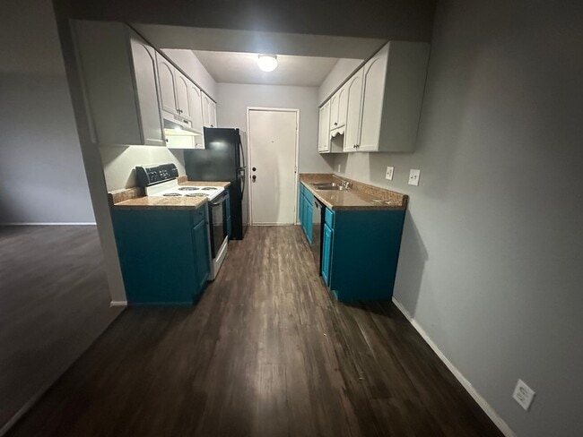 Photo - Water, Sewer, Garbage paid