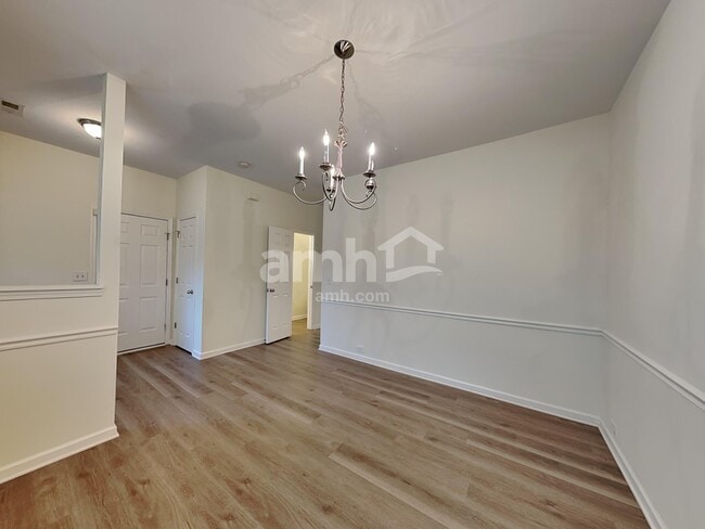 Photo - 817 Redland Dr