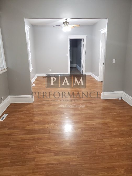 Photo - 1000 Hagerer St