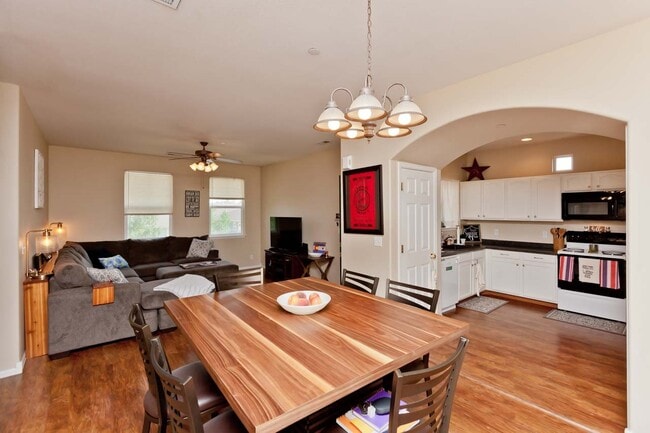 Photo - 2485 Fountainhead Blvd Unit F9