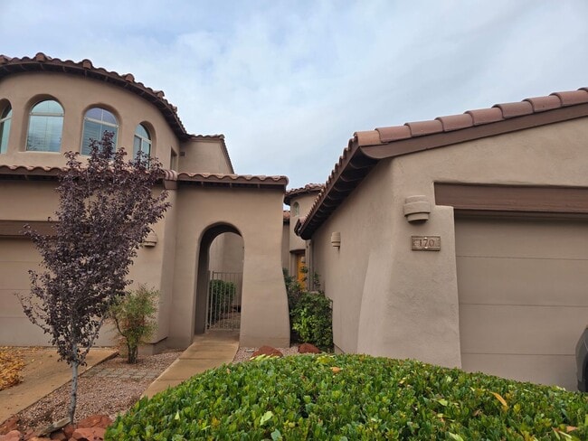 Building Photo - Furnished, Long-Term Rental