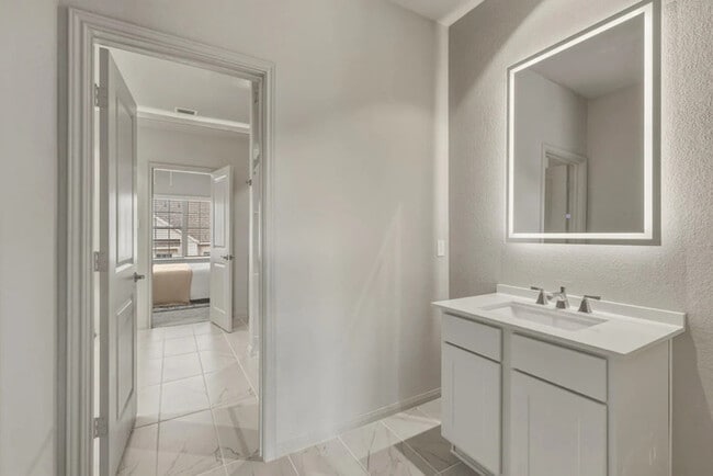 Photo - 954 Beebrush Ln