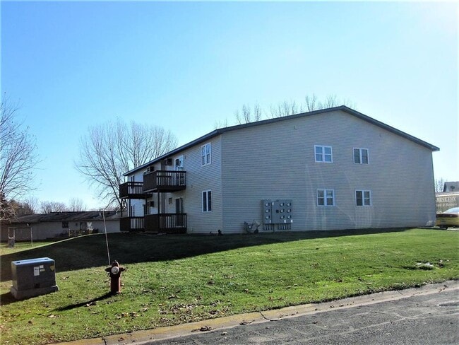 Building Photo - 308 Willow St Unit #7