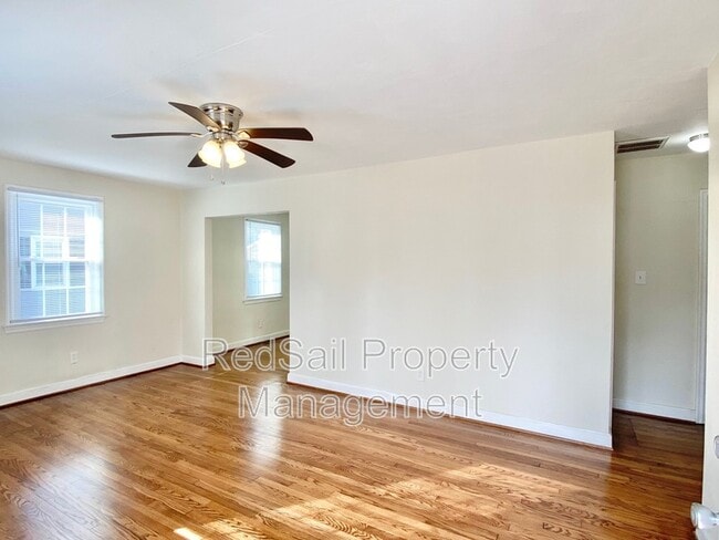 Photo - 619 Brewer St