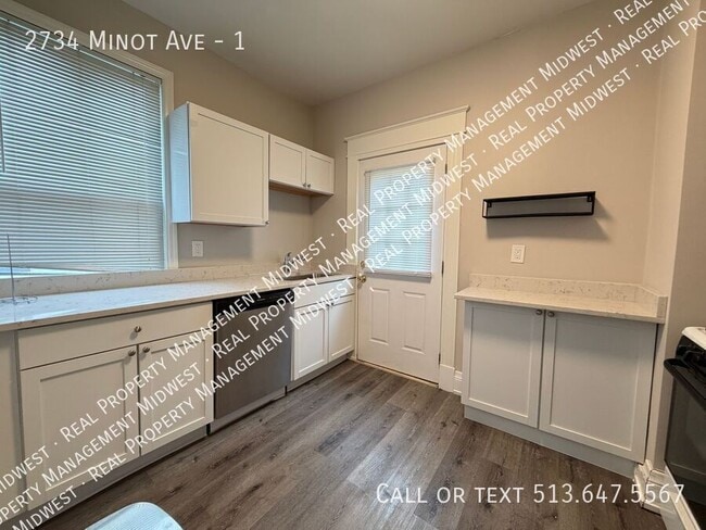 Photo - 2734 Minot Ave Unit 1