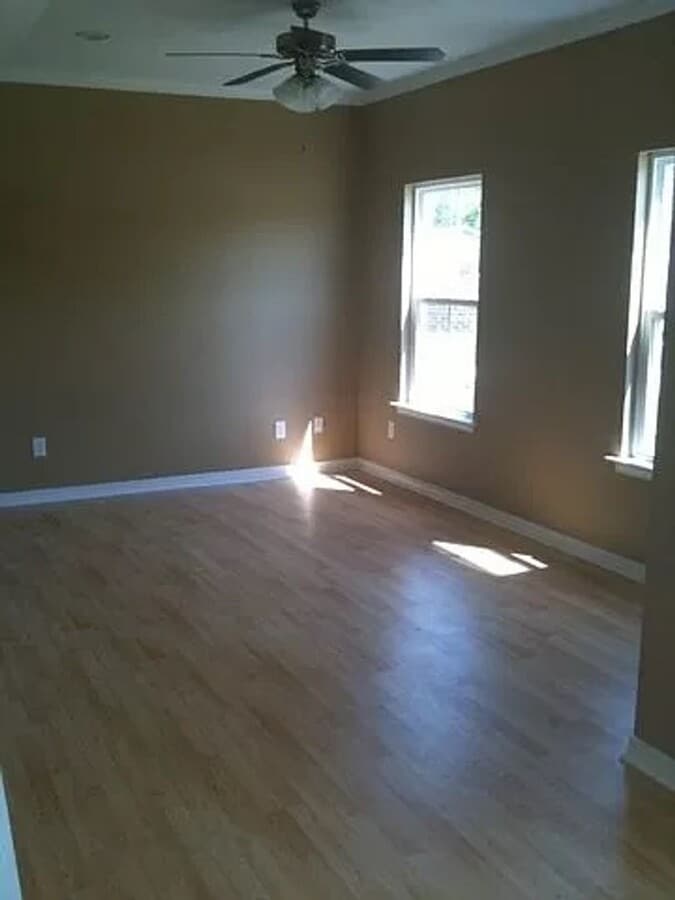 Photo - 122 Earle Taylor Ln