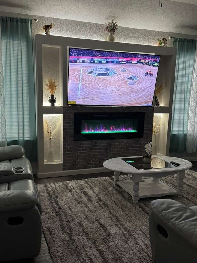 Photo - 1332 Sue Peak Dr