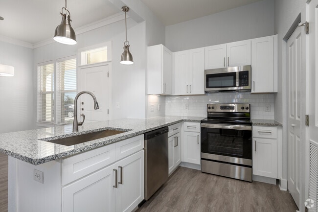 1BR, 1BA - 750SF | A1 - Retreat at Krum