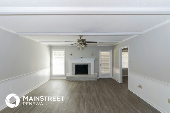 Photo - 4652 Blandford Dr