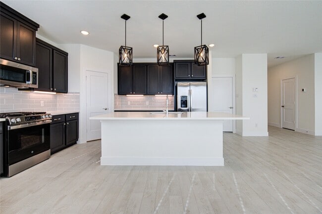 Photo - 7630 Meadow Mouse Ln House