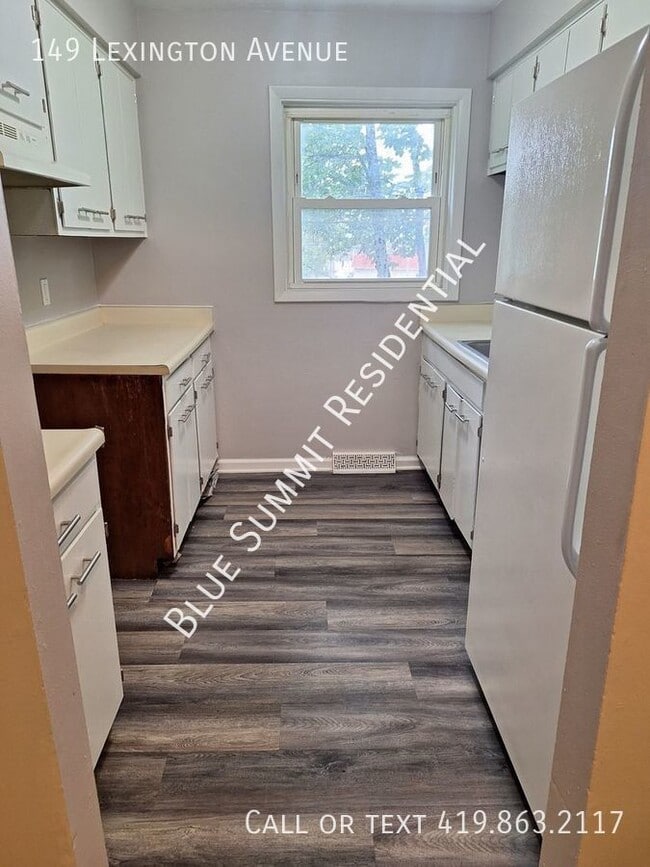 Photo - 149 Lexington Ave