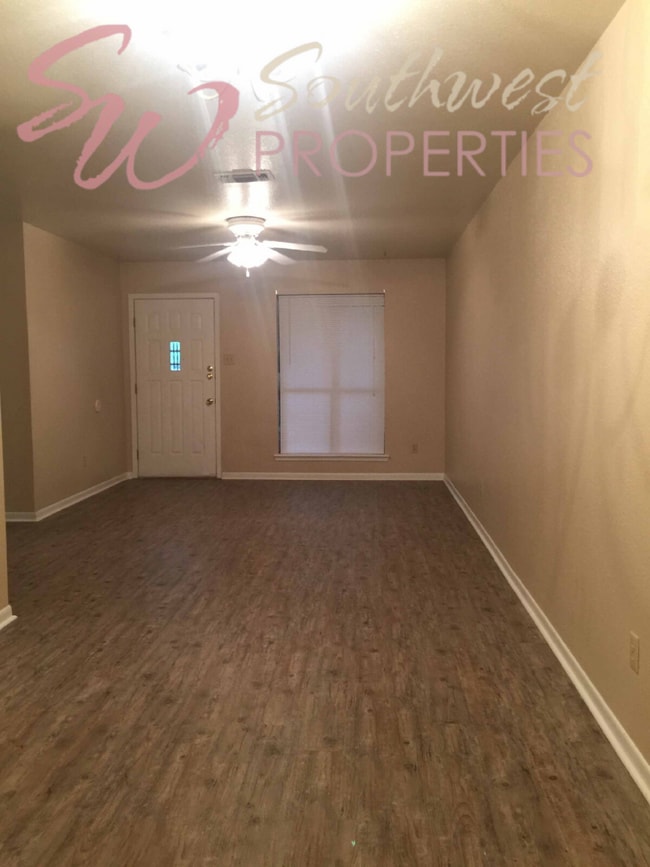 Photo - 3 bedroom 2 bath in an excellent neighborhood Unit A