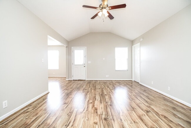 Photo - 2652 Apostle Ln