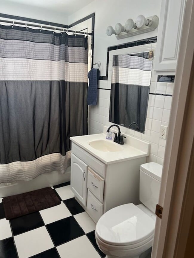 Photo - 607 E 2750 N Unit Upstairs