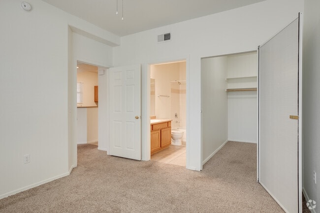 2BR, 2BA - Primary Bedroom - Sun Valley Ranch Apartments