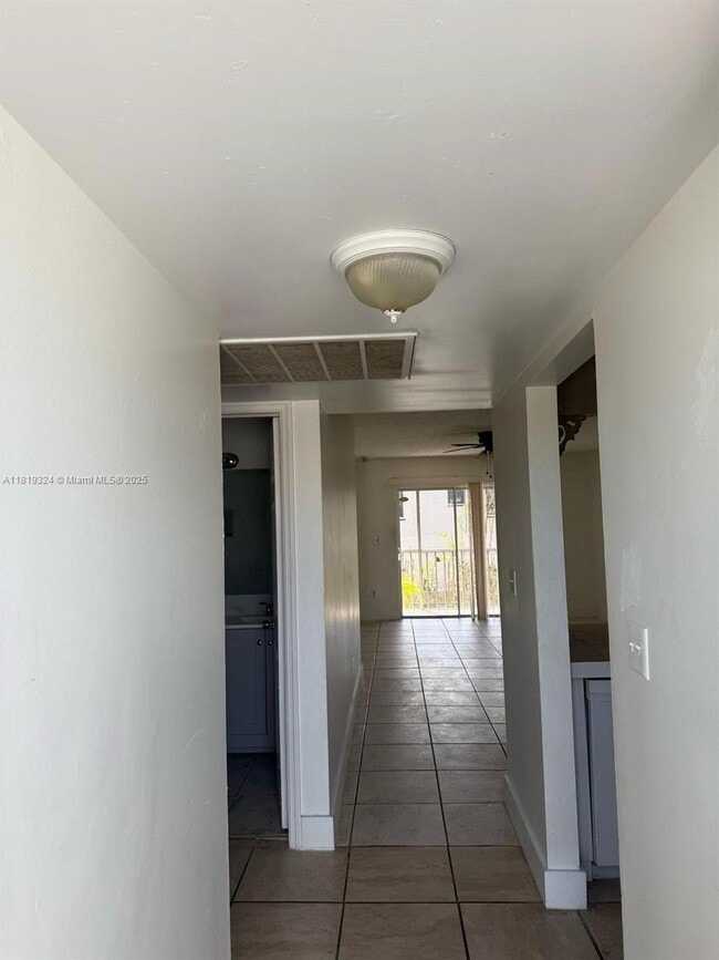 Photo - 438 NE 210th Cir Terrace Condo Unit 202-4B