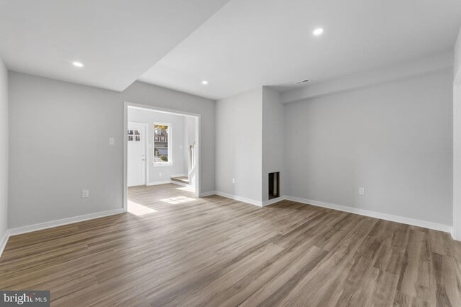 Photo - 153 Old Lincoln Hwy