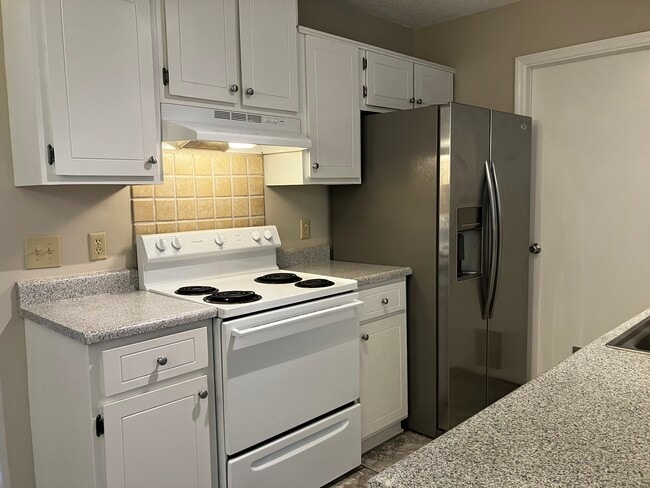 Photo - 105 Pinedale Dr