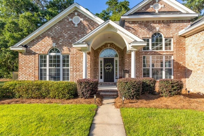 Photo - Gorgeously Updated 4 Bed/3.5 Bath in Tranquilla Hall - Buckhead