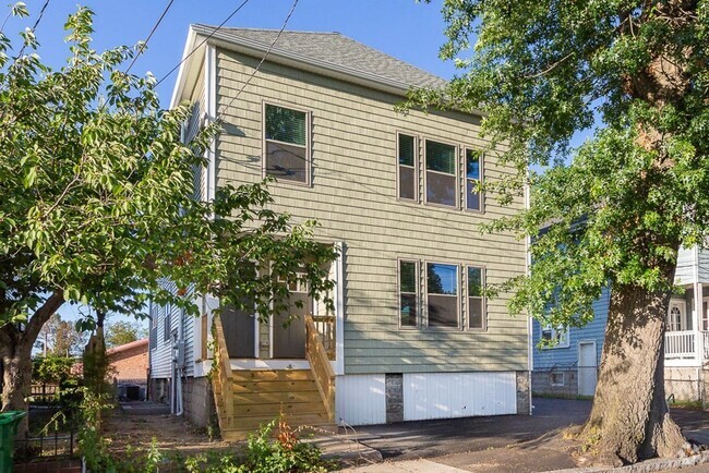 Building Photo - 27 1st St Unit 1 Rental