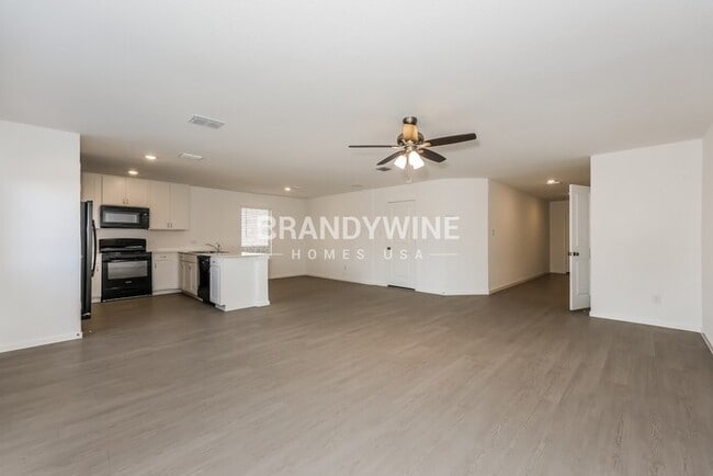 Photo - 224 Bable Run Dr