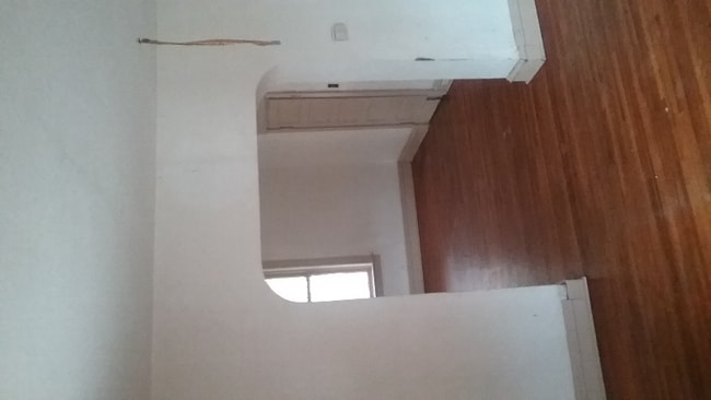 Photo - 709 Monroe St