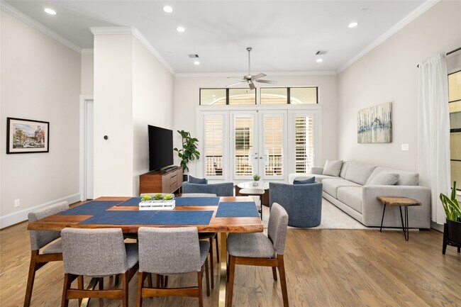 Photo - 6018 Maxie St