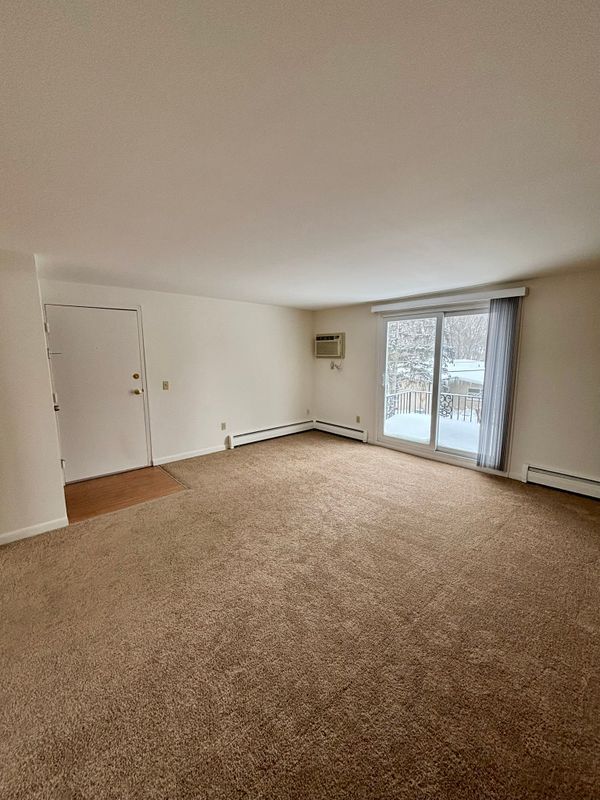 Photo - 18 Losson Garden Dr