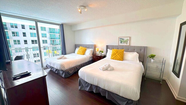 Building Photo - 1200 Brickell Bay Dr Rental