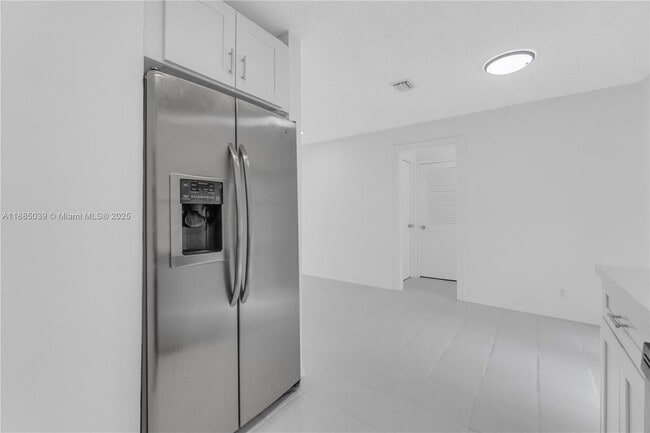 Photo - 1428 NE 2nd Ave Unit 2