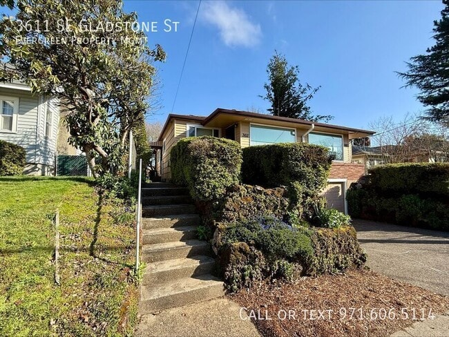 Photo - 3611 SE Gladstone St