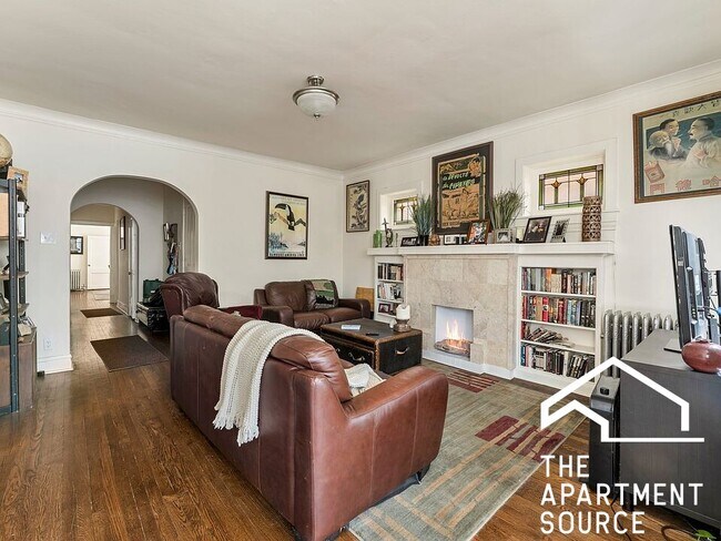 Photo - 1432 W Jonquil Ter Unit 2