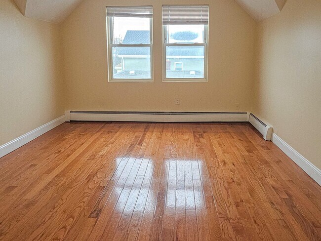 Photo - 49 Irving St Unit 2