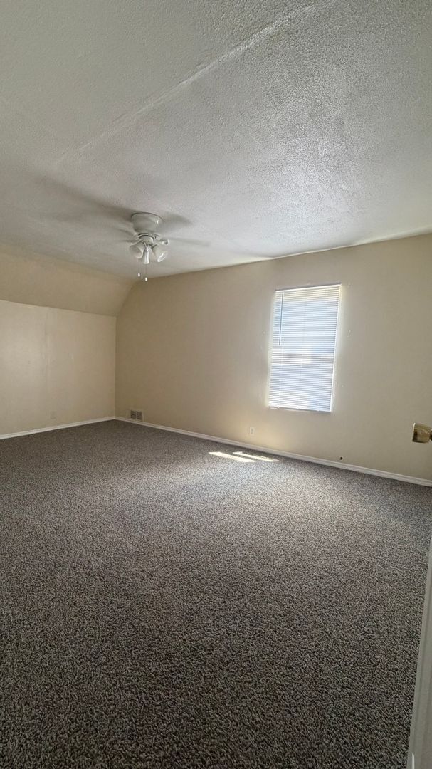 Photo - 2 bed Home for Rent .....Drive by and take a look!!!