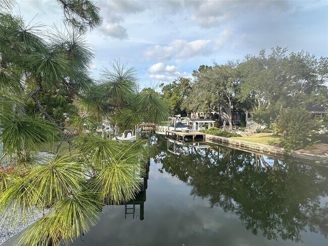 Photo - 2610 S Dundee St