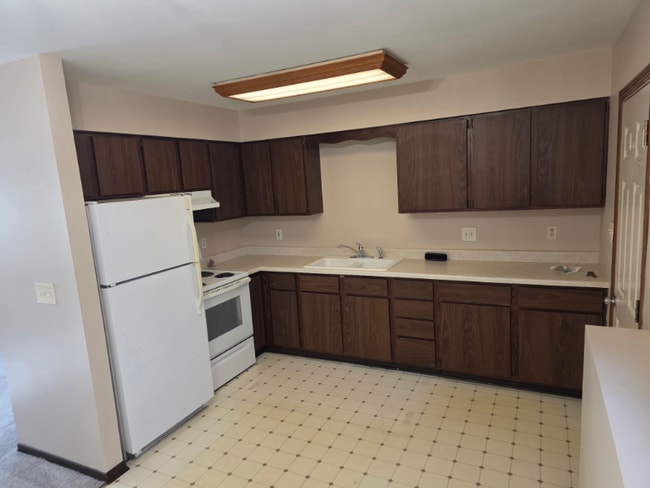 Photo - 303 E Mondamin St Unidad Apt 2