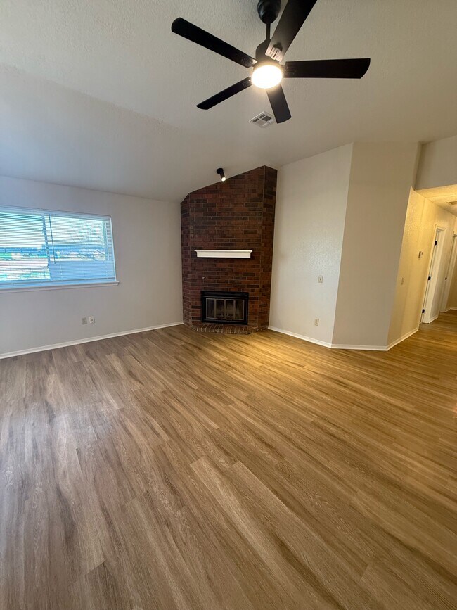 Photo - 8232 Wilshire Ridge Dr