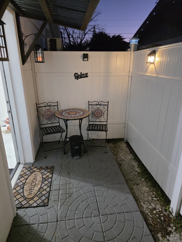 Building Photo - 4742 Blossom Dr