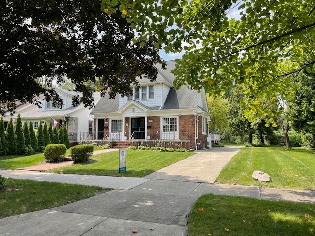 Photo - 797 Saint Clair St Apartment Unit 797