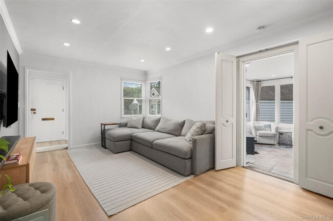 Photo - 151 Seacord Rd