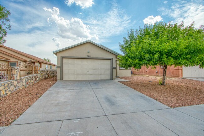 Photo - 7328 Sachet Cliff Dr