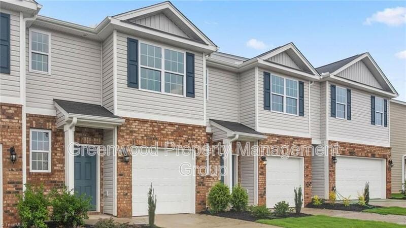 Photo - 1408 Maltese Ln